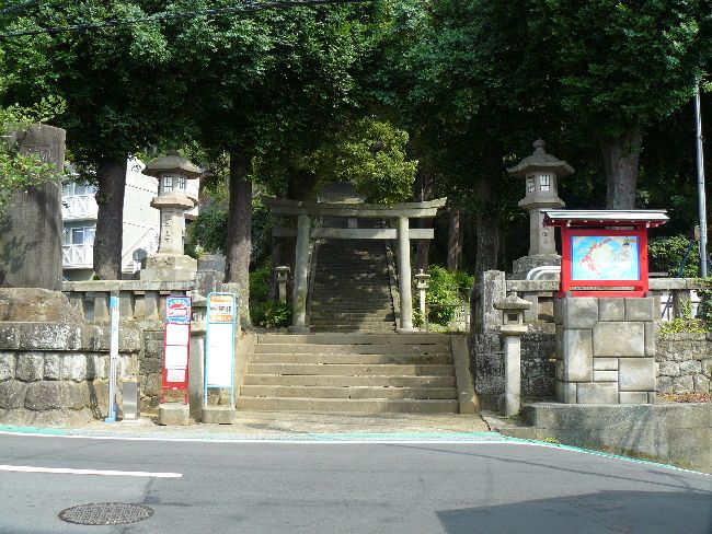 �ɓ��R�_��