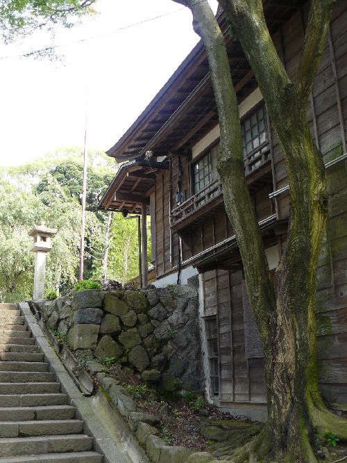 �ɓ��R�_��