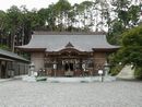 赤尾渋垂郡辺神社拝殿を正面から撮影した画像
