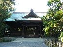 浜松八幡宮拝殿を正面から撮影した画像