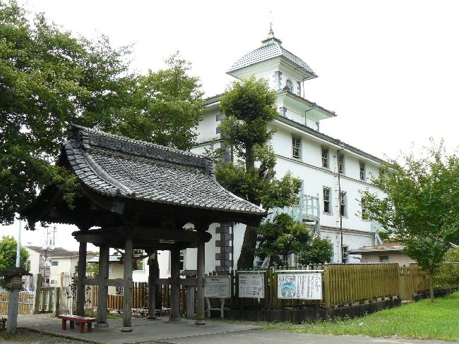 �����t�w�Z