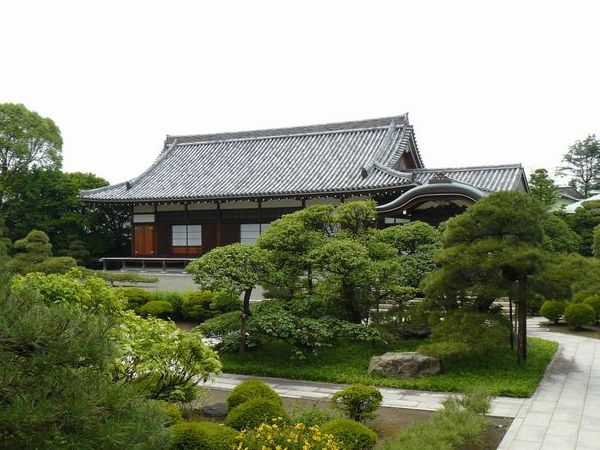 ���ÔˁE�鉺���E��^��