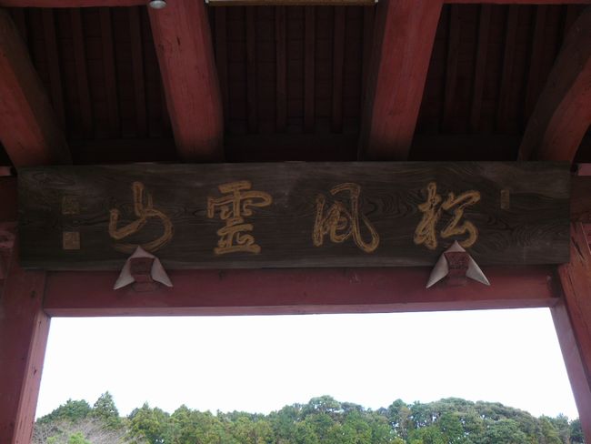 �������@