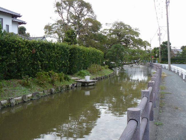 ���c�ƏZ��