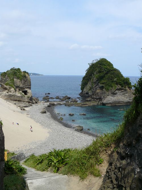 ���{����